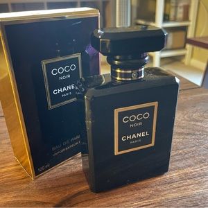 Chanel coco noir Eau de Parfum Spray  3.4 oz